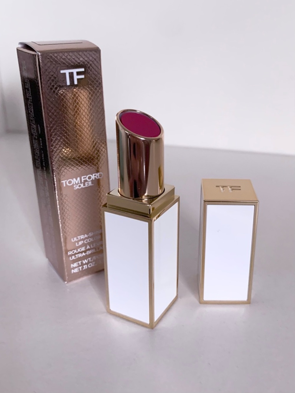 Tom Ford ultra shine berry lipstick